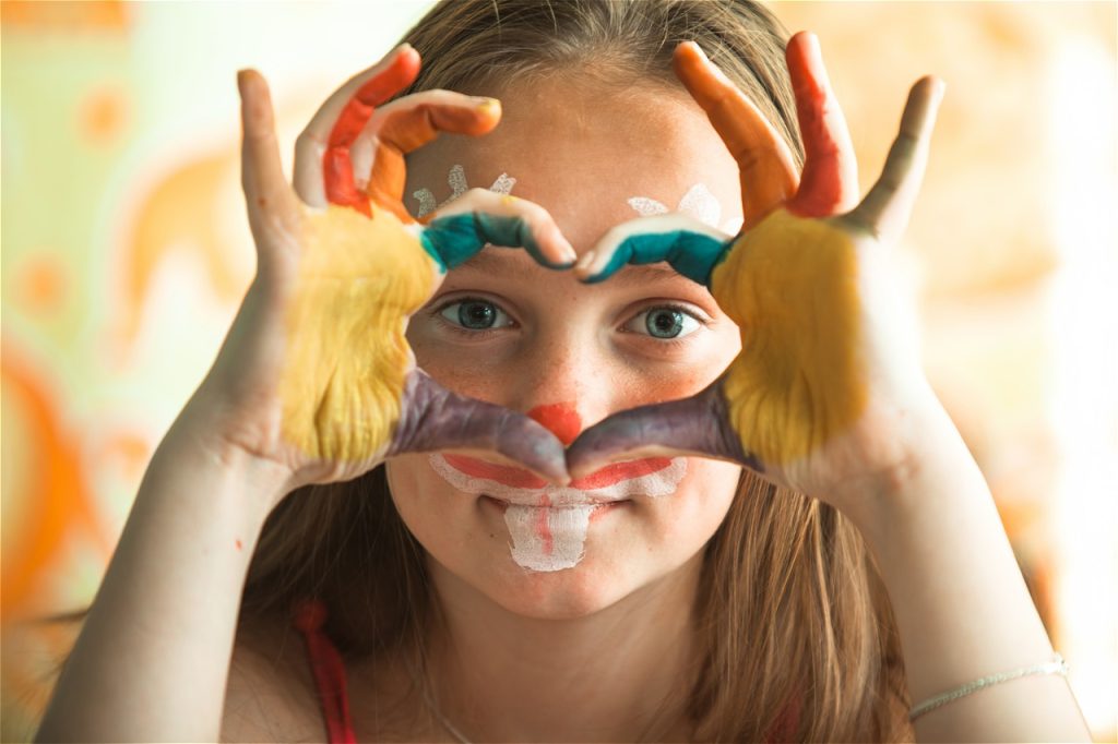 shutterstock_1865657539 art for kids